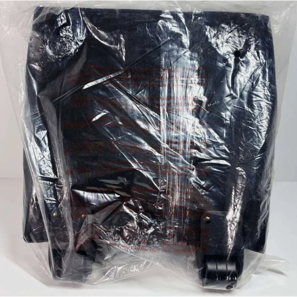 E-Z UP Deluxe Roller Canopy Bag D3RB10GY Deluxe Roller Bag-1 Canopy ( Not Incl.)